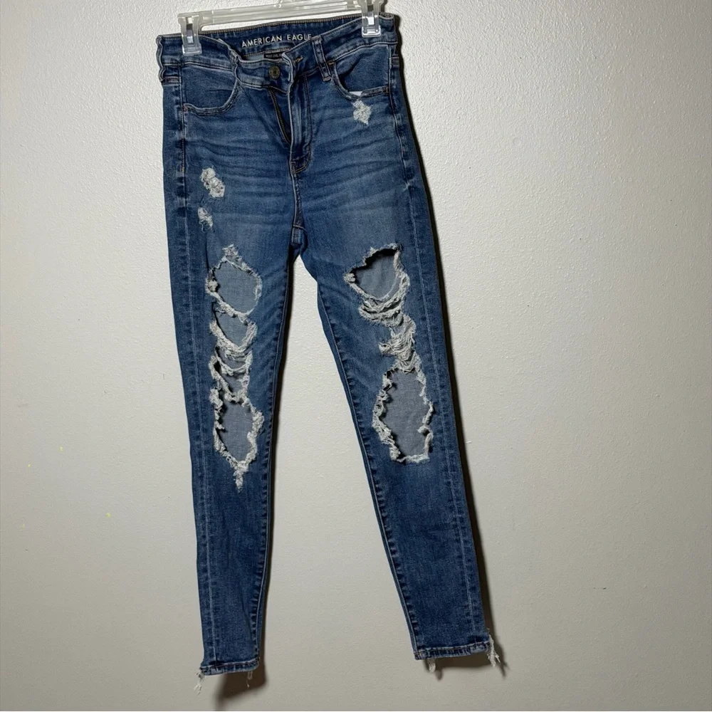 American Eagle Women‎ Hi-Rise Jegging Jeans Distressed Denim Blue Jeans size 6